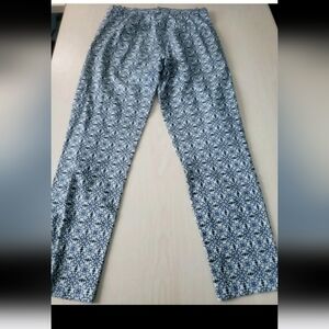 H&M Geo Patterned Stretch Cropped Pants Black White Blue Size 2